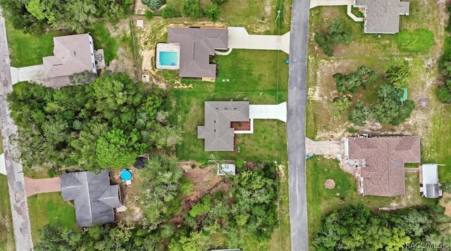 10280 N Harbor Way, Dunnellon, FL 34434