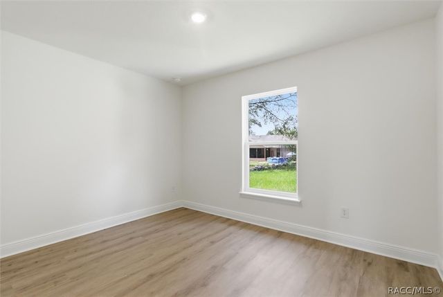 10280 N Harbor Way, Dunnellon, FL 34434