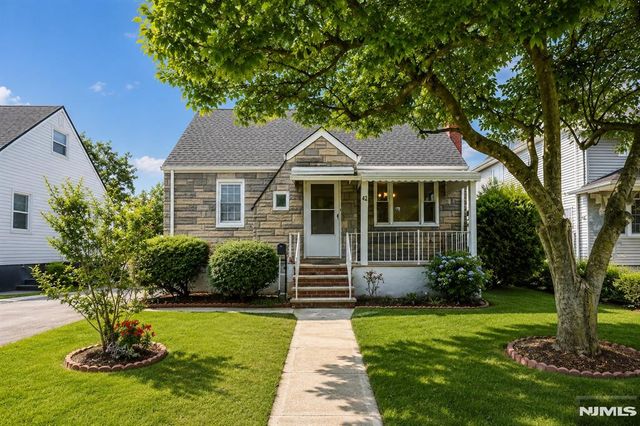 42 Long Valley Road, Lodi, NJ 07644