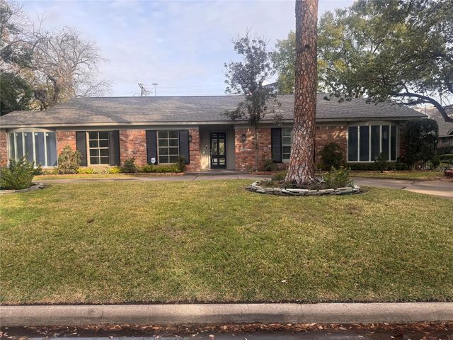 4726 Ivanhoe Street, Houston, TX 77027