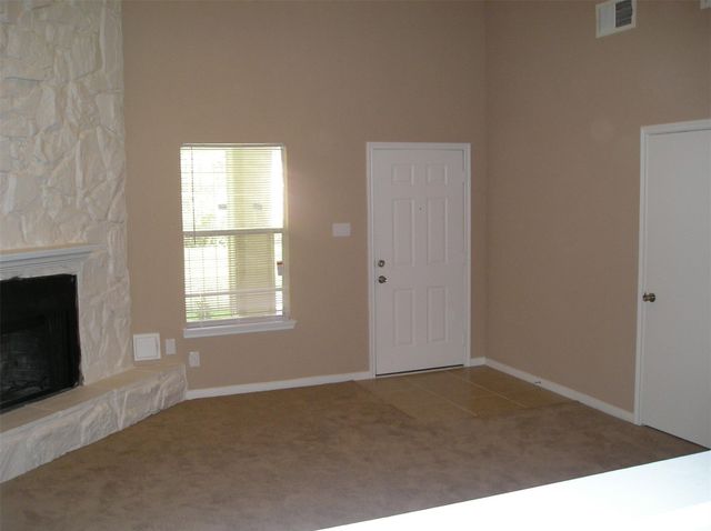 5810 Twisted Pine Court B, Houston, TX 77039