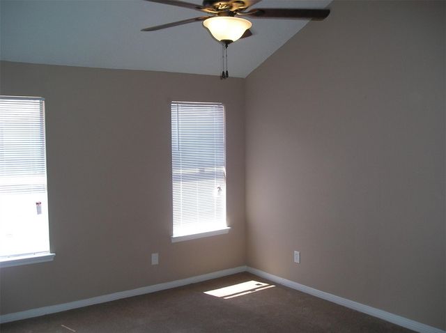 5810 Twisted Pine Court B, Houston, TX 77039