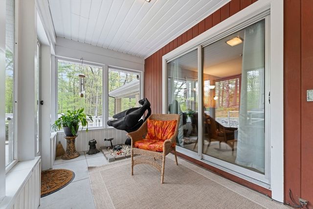 100 Cole Ave, Southbridge, MA 01550