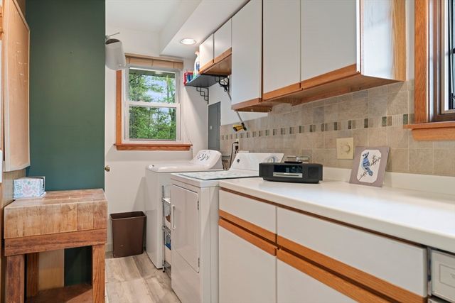 100 Cole Ave, Southbridge, MA 01550