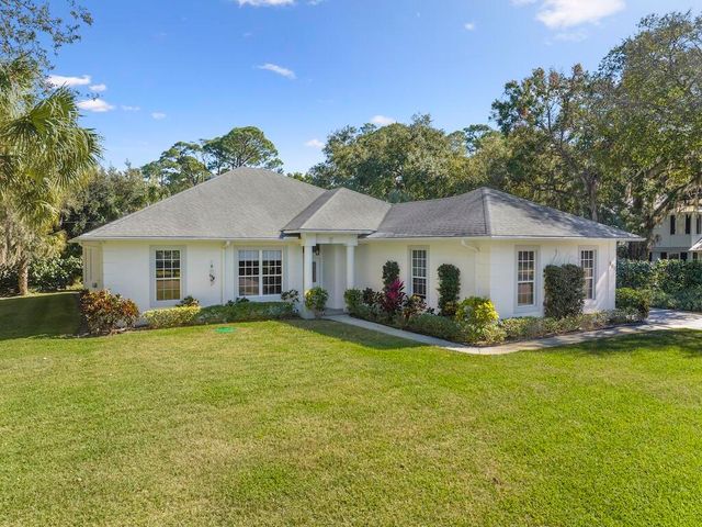 540 35th Avenue SW, Vero Beach, FL 32968