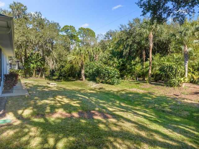 540 35th Avenue SW, Vero Beach, FL 32968