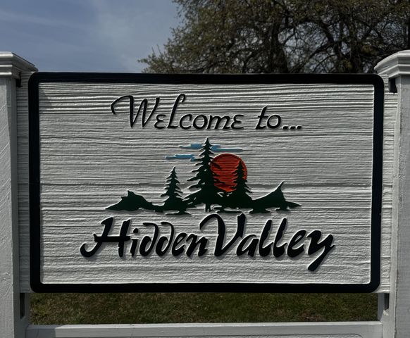 1366 Hidden Valley Rd, Livingston, TN 38570