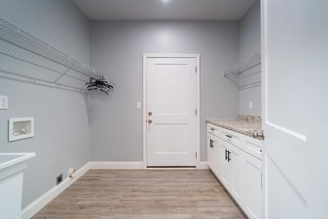 1366 Hidden Valley Rd, Livingston, TN 38570