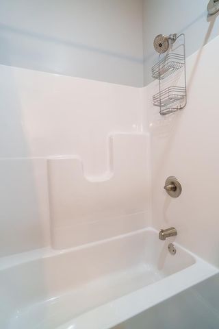 1366 Hidden Valley Rd, Livingston, TN 38570