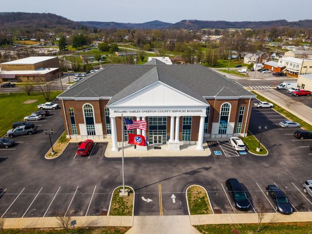 1366 Hidden Valley Rd, Livingston, TN 38570
