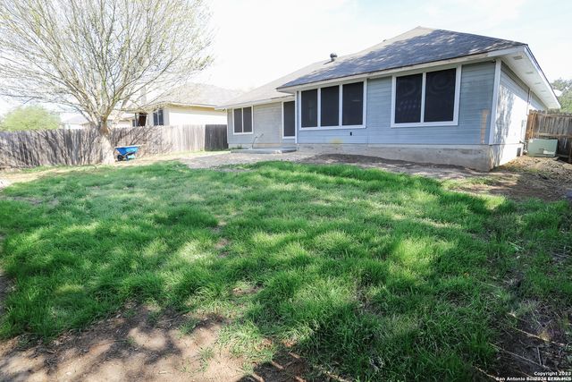 2172 Bentwood, New Braunfels, TX 78130