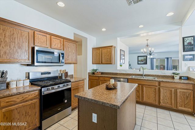 758 W Via De Gala, Sahuarita, AZ 85629