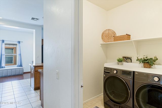758 W Via De Gala, Sahuarita, AZ 85629