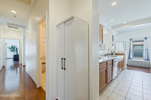 758 W Via De Gala, Sahuarita, AZ 85629