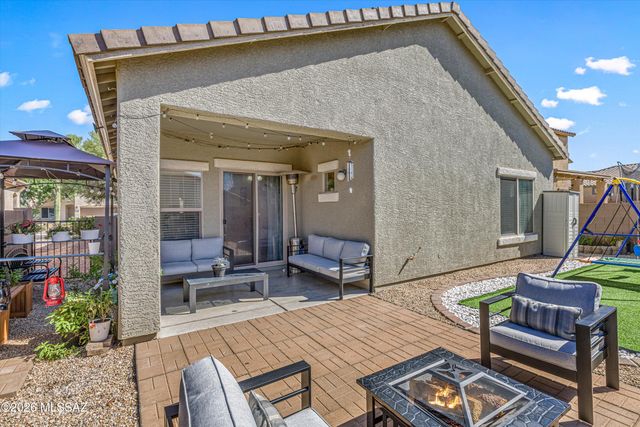 758 W Via De Gala, Sahuarita, AZ 85629