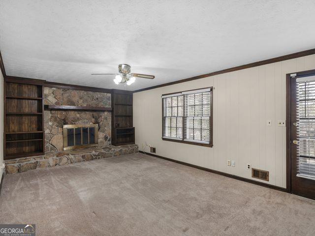 8662 N Shore Drive, Jonesboro, GA 30236