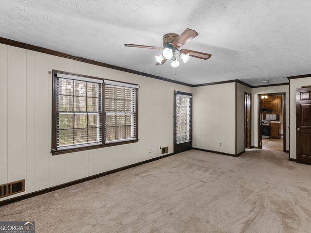 8662 N Shore Drive, Jonesboro, GA 30236