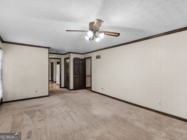 8662 N Shore Drive, Jonesboro, GA 30236