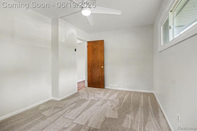 9135 Frederick Street, Livonia, MI 48150