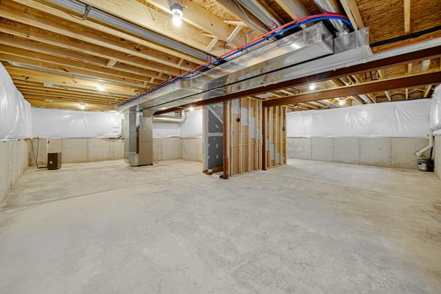 86 Bergamo Court, Crown Point, IN 46307