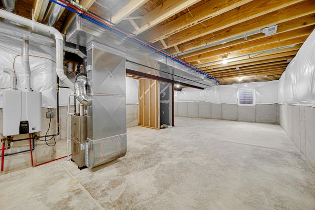 86 Bergamo Court, Crown Point, IN 46307