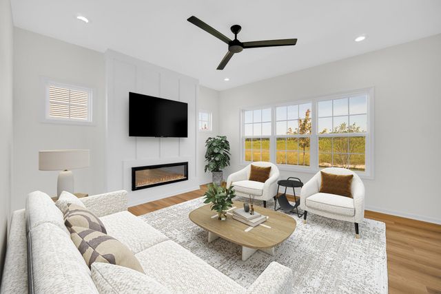 86 Bergamo Court, Crown Point, IN 46307