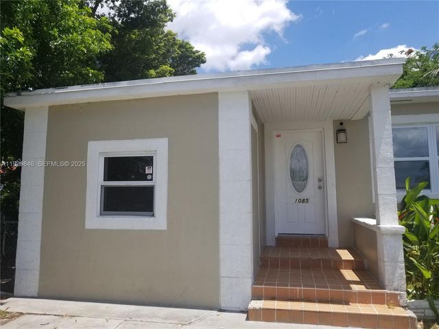 1085 NW 133rd St, North Miami, FL 33168