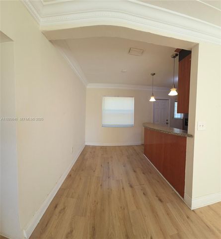 1085 NW 133rd St, North Miami, FL 33168