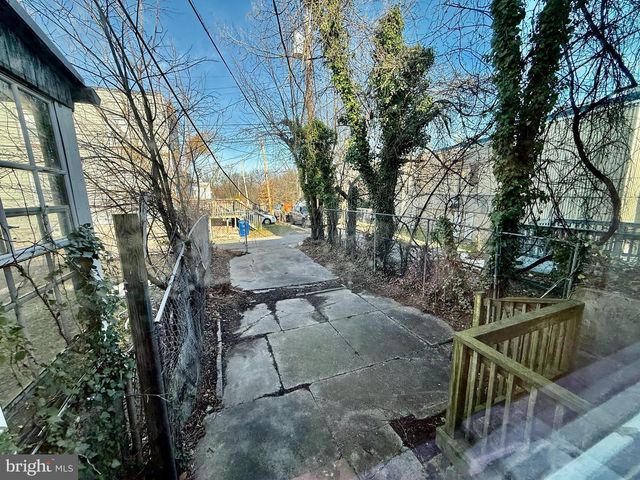 3502 OLD FREDERICK RD, Baltimore, MD 21229