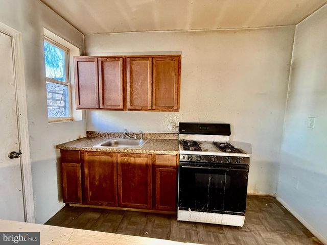 3502 OLD FREDERICK RD, Baltimore, MD 21229