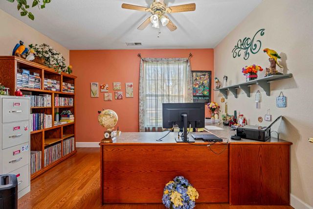 4296 Oakridge Dr, Tracy, CA 95377