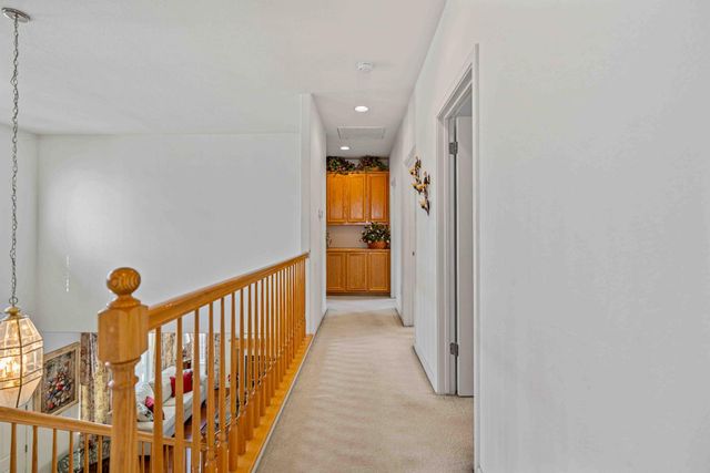 4296 Oakridge Dr, Tracy, CA 95377