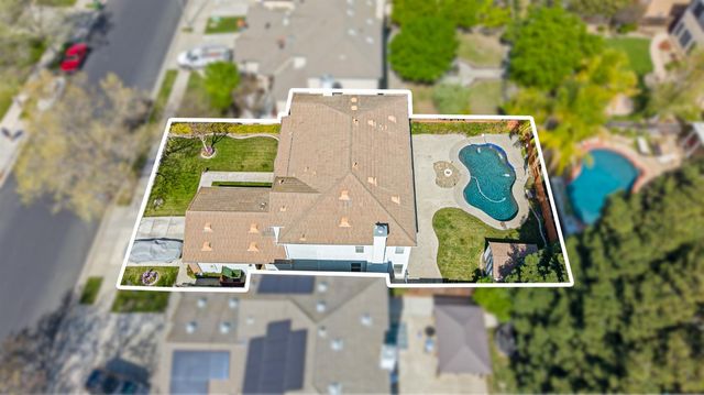 4296 Oakridge Dr, Tracy, CA 95377