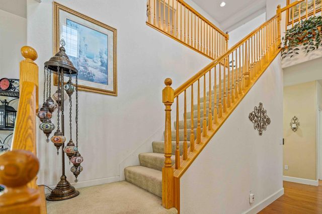 4296 Oakridge Dr, Tracy, CA 95377