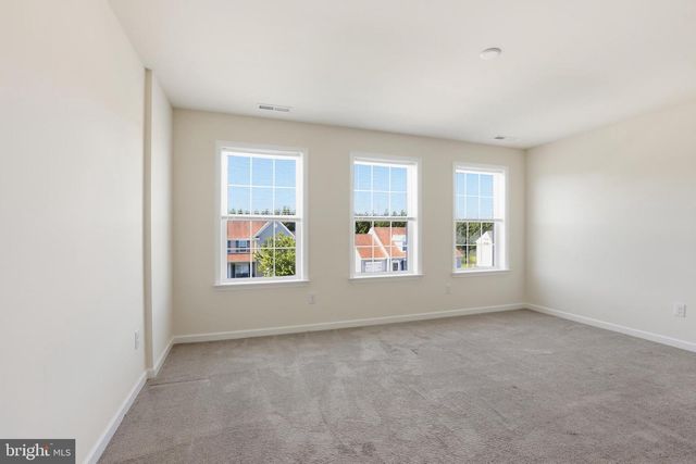 121 LEXINGTON PLACE, Dover, DE 19901