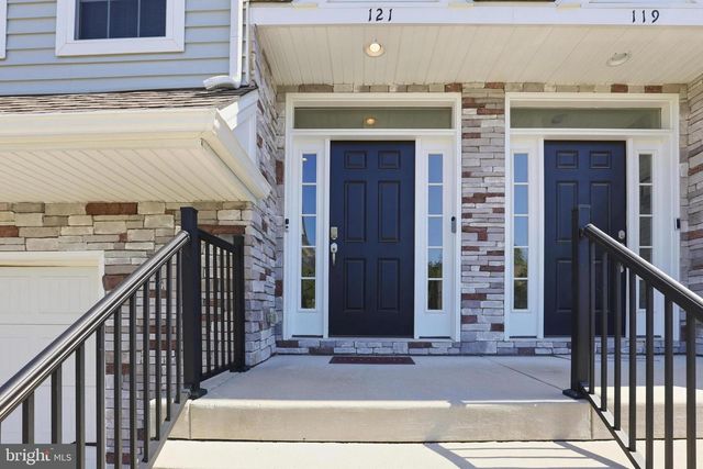 121 LEXINGTON PLACE, Dover, DE 19901