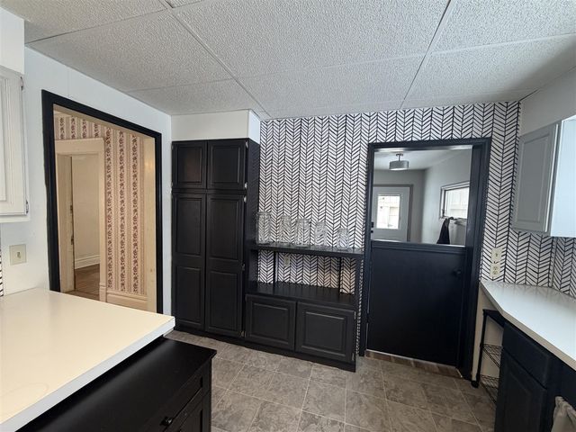 211 Western Avenue, Allegan, MI 49010