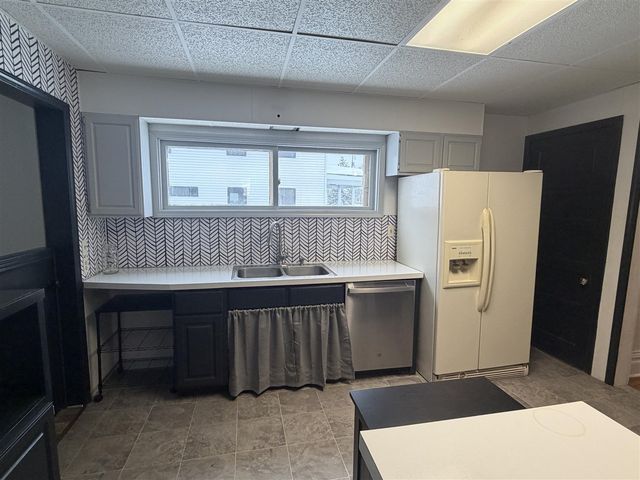 211 Western Avenue, Allegan, MI 49010