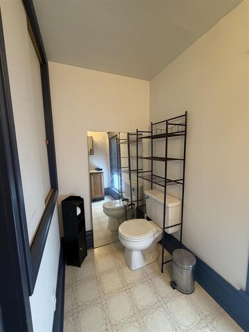 211 Western Avenue, Allegan, MI 49010