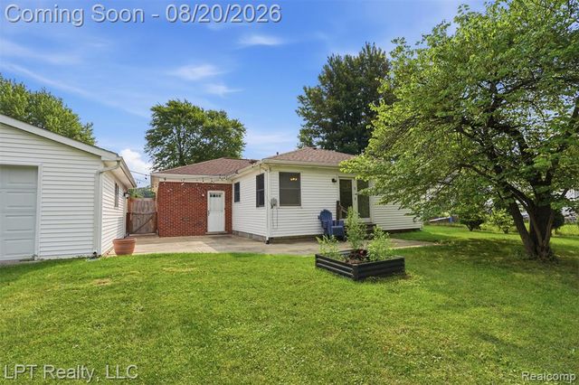 37155 Jordan Street, Clinton Township, MI 48036