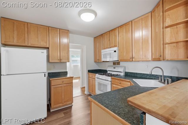 37155 Jordan Street, Clinton Township, MI 48036