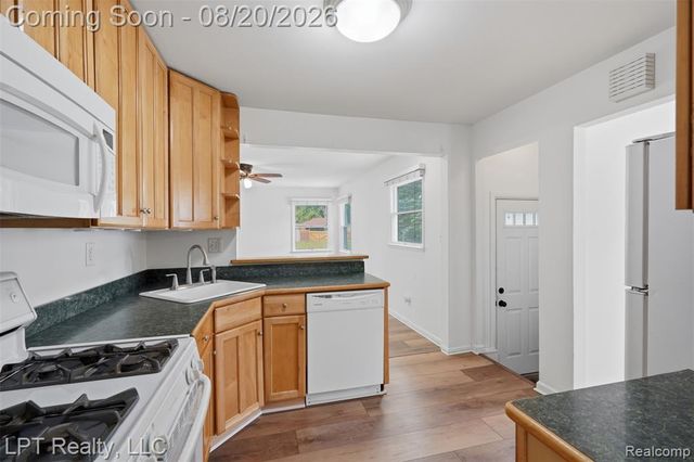 37155 Jordan Street, Clinton Township, MI 48036