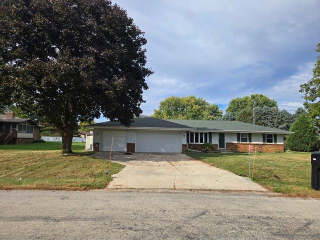 7544 La Maine Drive, Rockford, IL 61103