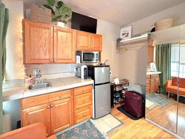 628 Waverley Street, Palo Alto, CA 94301