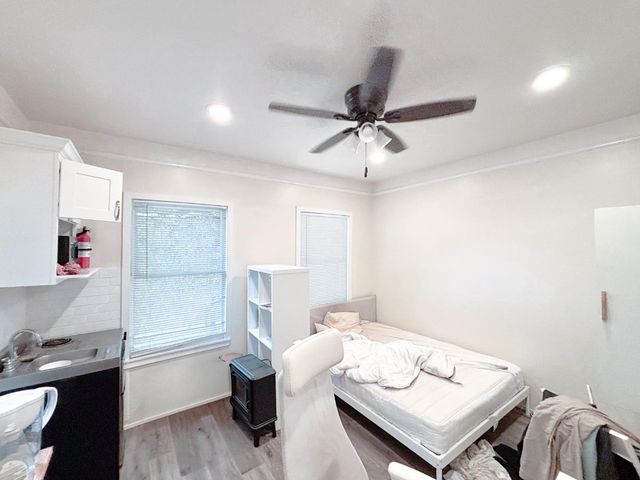 628 Waverley Street, Palo Alto, CA 94301