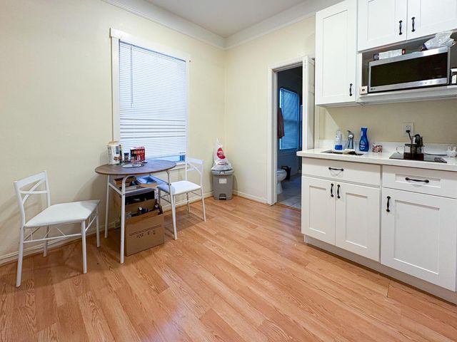 628 Waverley Street, Palo Alto, CA 94301