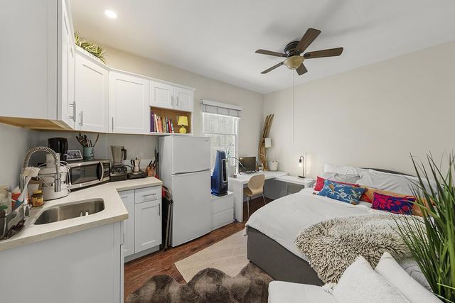 628 Waverley Street, Palo Alto, CA 94301