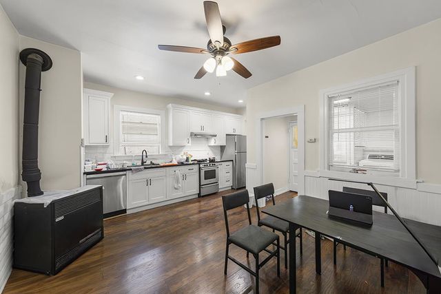 628 Waverley Street, Palo Alto, CA 94301