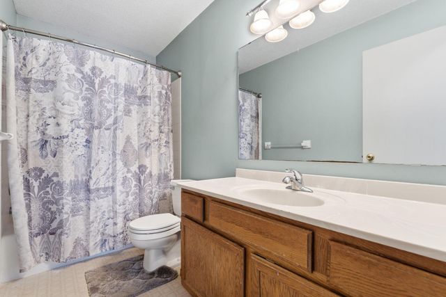 4093 Vermont Avenue, Eagan, MN 55123