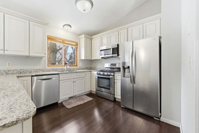 4093 Vermont Avenue, Eagan, MN 55123